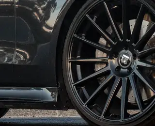 Sports car with Touren wheel