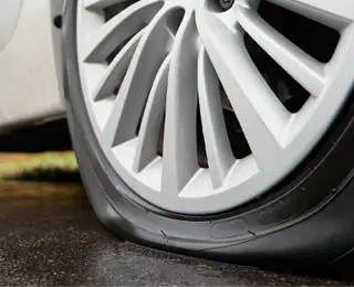 Tire flat-spotting on a vehicle’s back tire