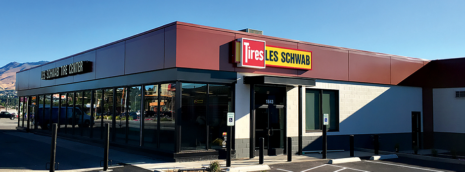 1643 N Wenatchee Ave